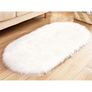 White fur rug 3×80×150 cm