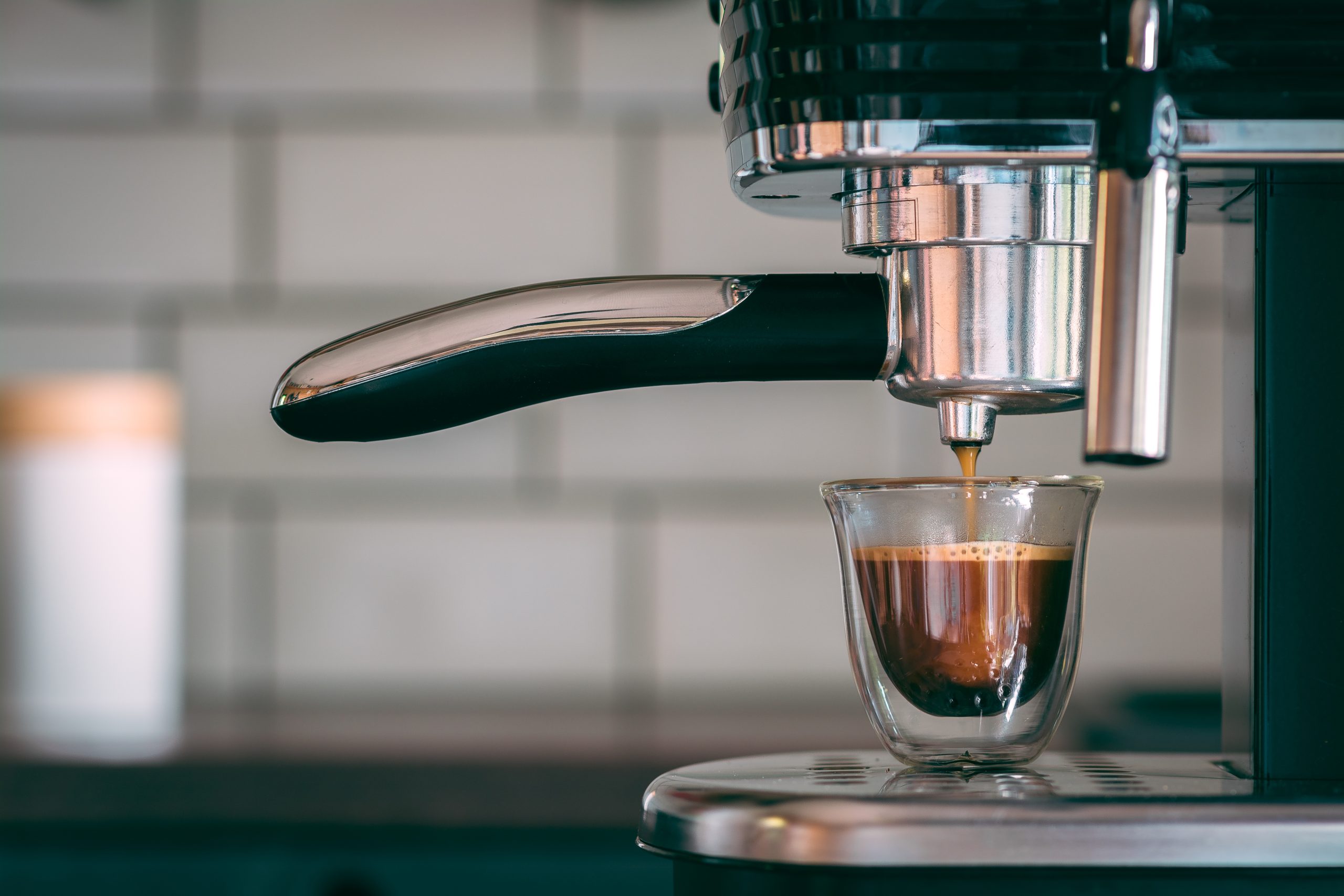 What Is An Automatic Espresso Machine? Why it Important in Kitchen?